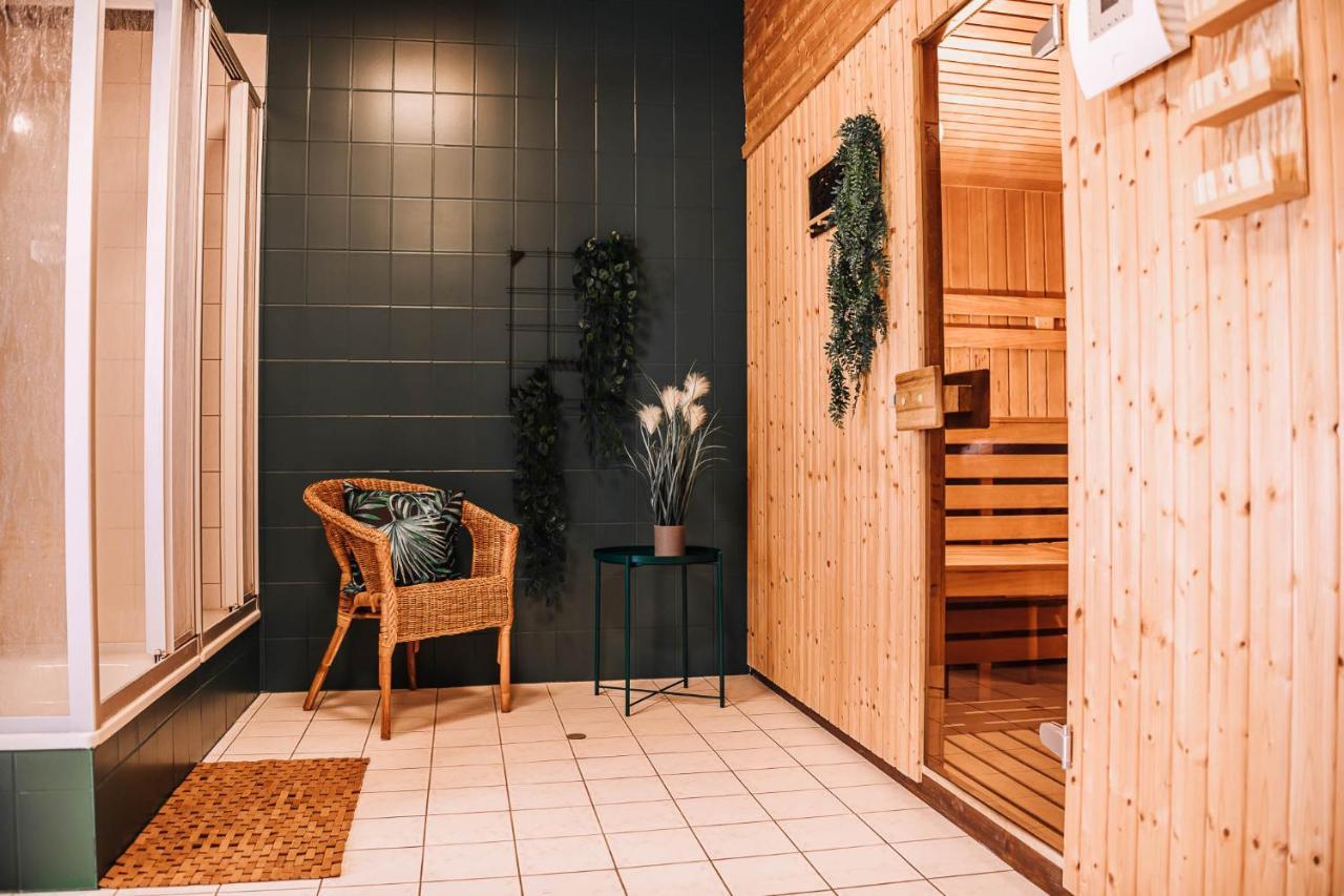 Xxl Ferienhaus Goldberger See - Sauna - 16 Personen Zewnętrze zdjęcie