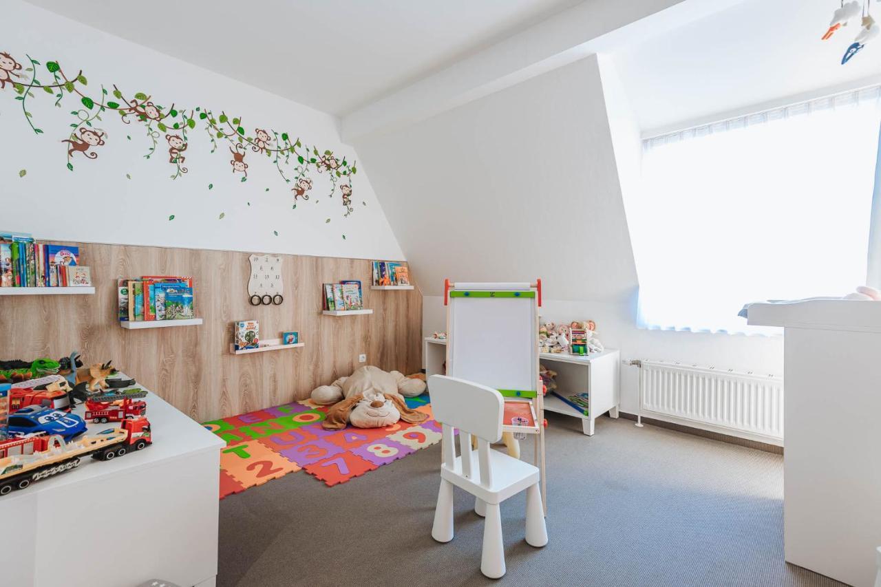 Xxl Ferienhaus Goldberger See - Sauna - 16 Personen Zewnętrze zdjęcie