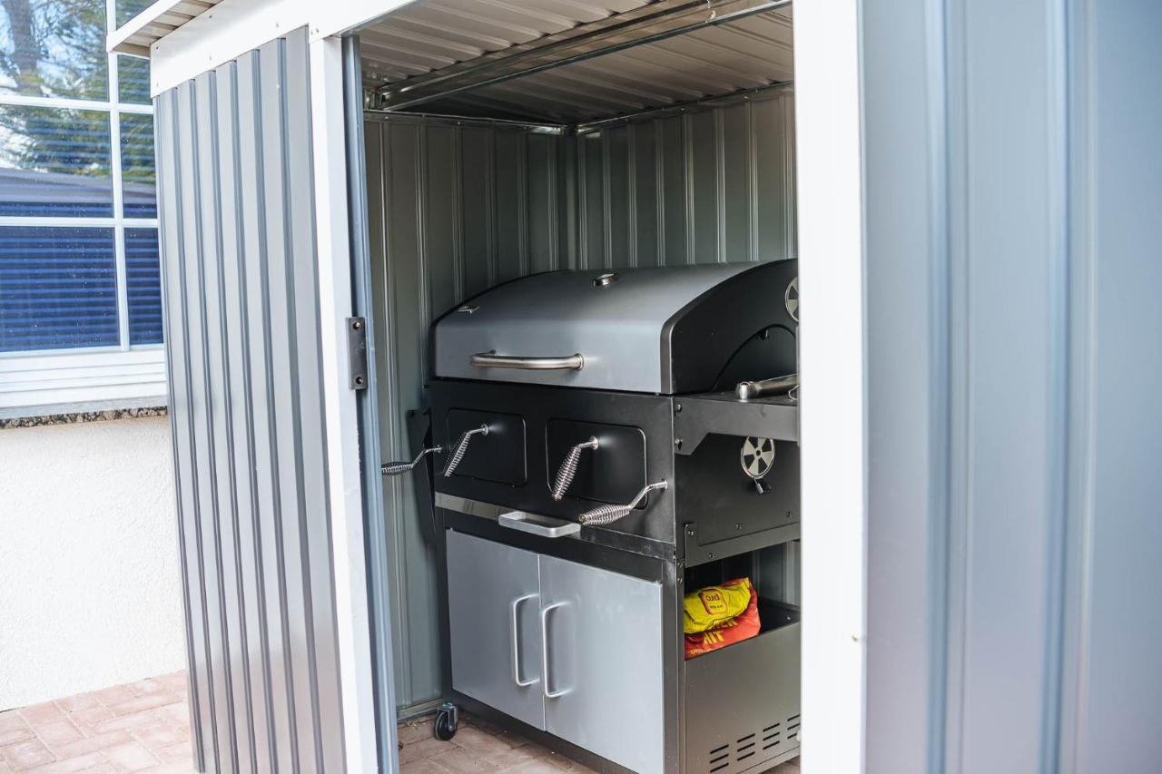 Xxl Ferienhaus Goldberger See - Sauna - 16 Personen Zewnętrze zdjęcie